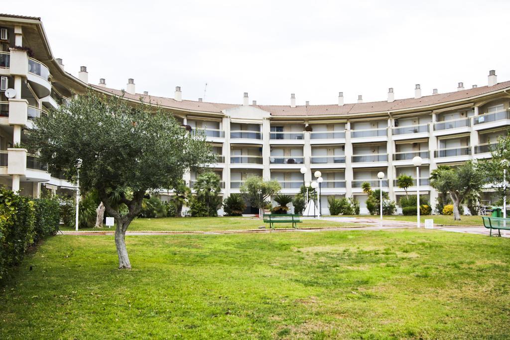 شقة Golf St Jordi 2 Planet Costa Dorada كامبريلس المظهر الخارجي الصورة